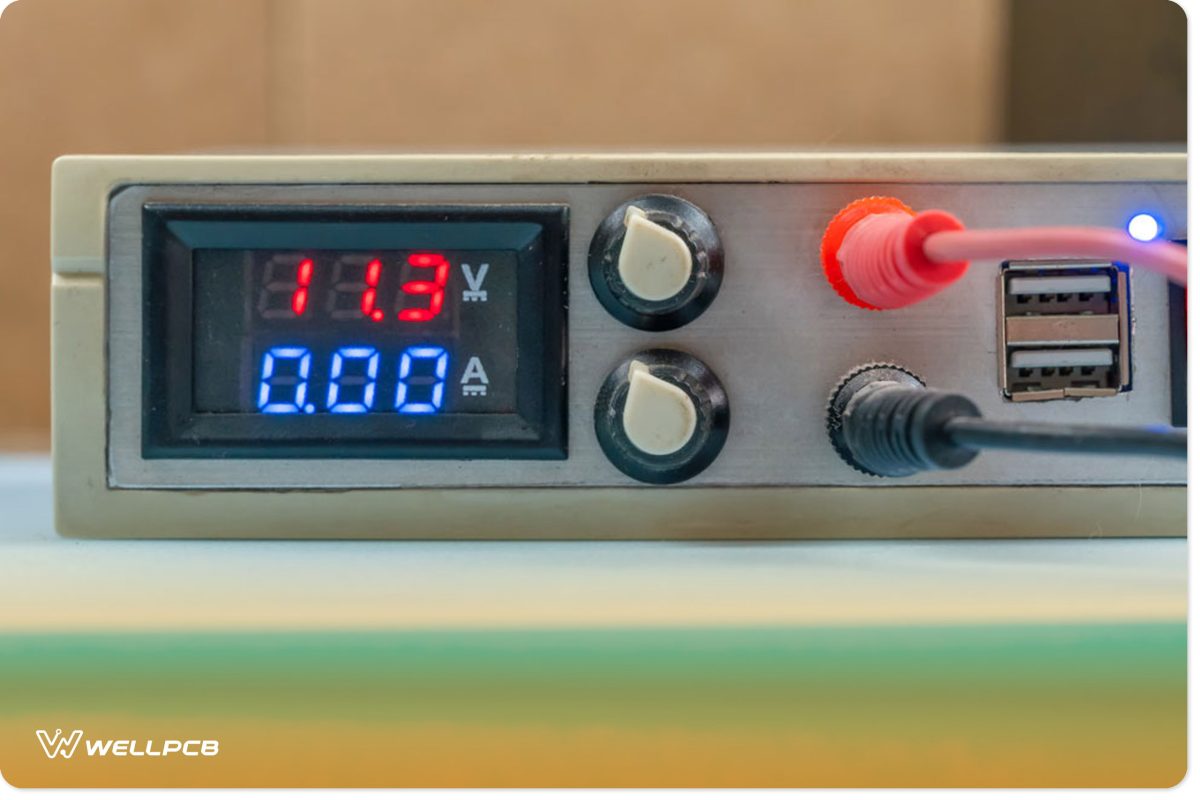 Adjustable DC power supplyÂ